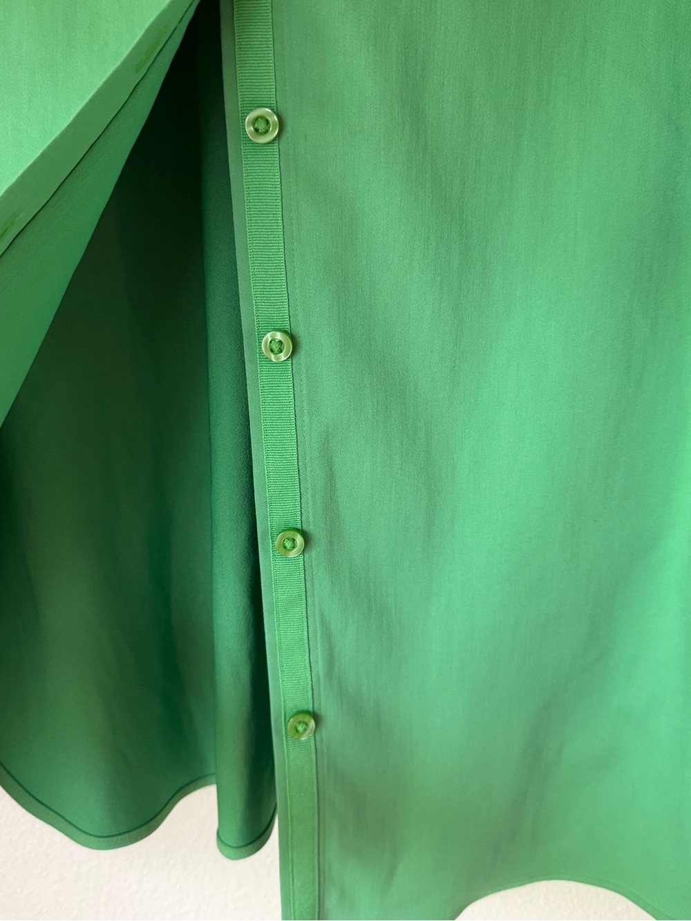 Chicos Classic Green Button-Front Women's Shirt, Size 16 - Picture 5 of 9